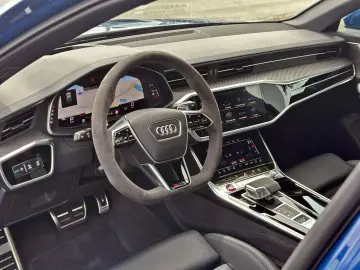 AUDI RS6 Avant quattro performance - LIVRARE RAPIDA!