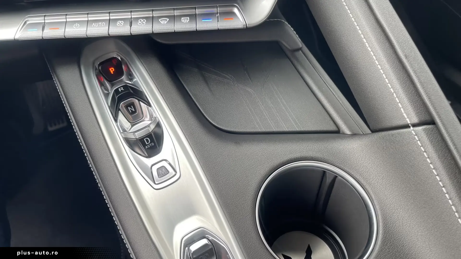 Corvette C8 Stingray Coupe 6 2 V8 2LT MY2