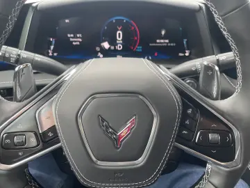 Corvette C8 Stingray Coupe 6 2 V8 2LT MY2