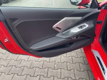 Corvette C8 Stingray Coupe 6 2 V8 2LT MY2
