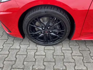 Corvette C8 Stingray Coupe 6 2 V8 2LT MY2