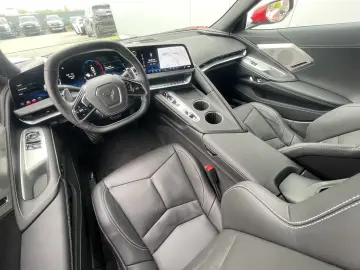 Corvette C8 Stingray Coupe 6 2 V8 2LT MY2