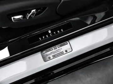 ROLLS ROYCE Spectre