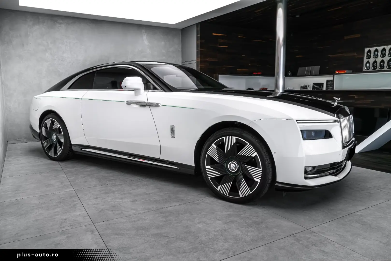ROLLS ROYCE Spectre