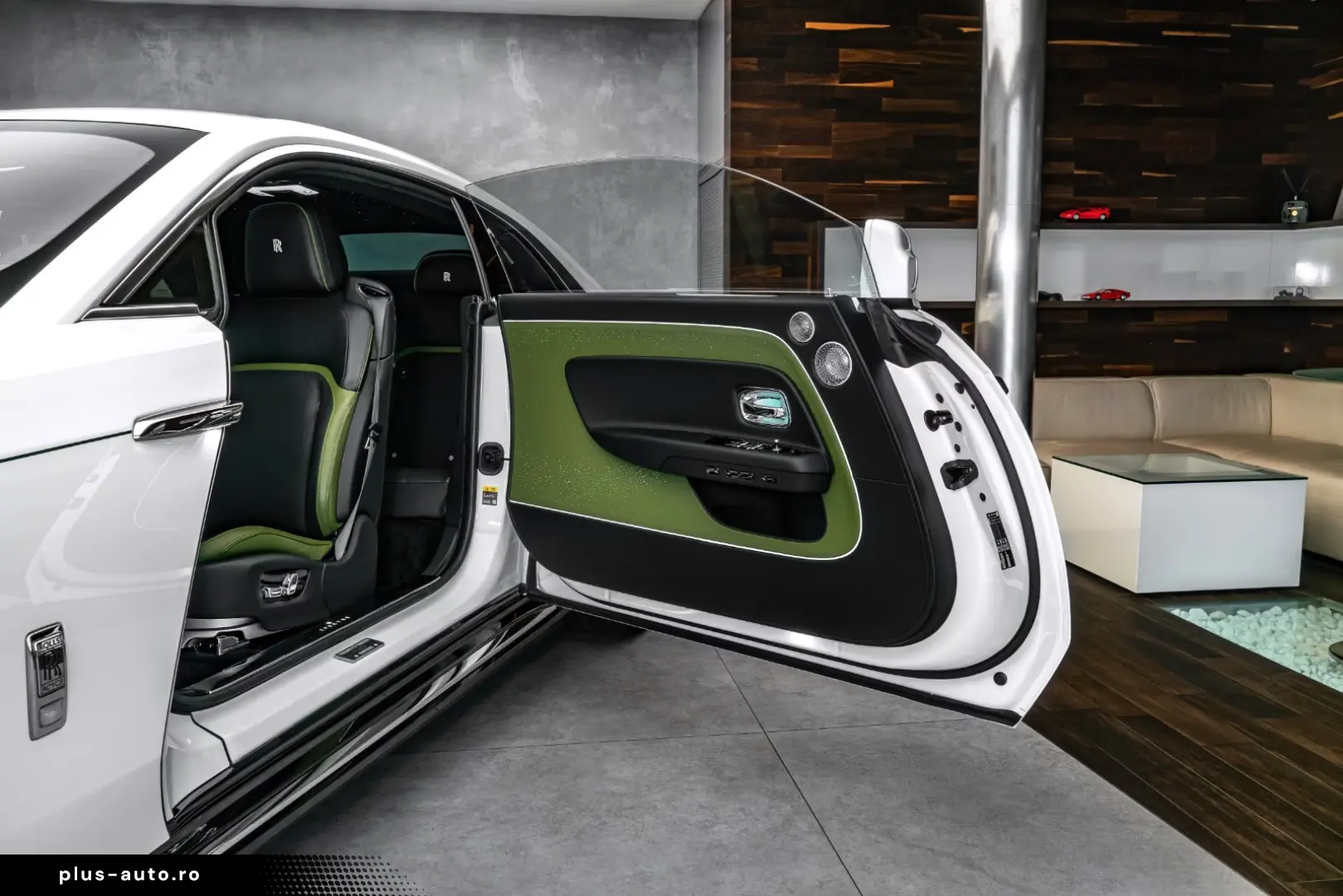 ROLLS ROYCE Spectre