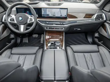 BMW X5 xDrive40d M Sport - LIVRARE RAPIDA!