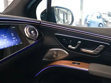 MERCEDES-BENZ EQS 580 4M SUV AMG - LIVRARE RAPIDA!