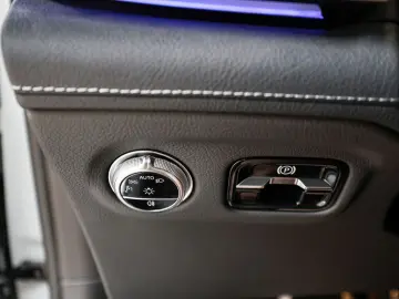 MERCEDES-BENZ EQS 580 4M SUV AMG - LIVRARE RAPIDA!