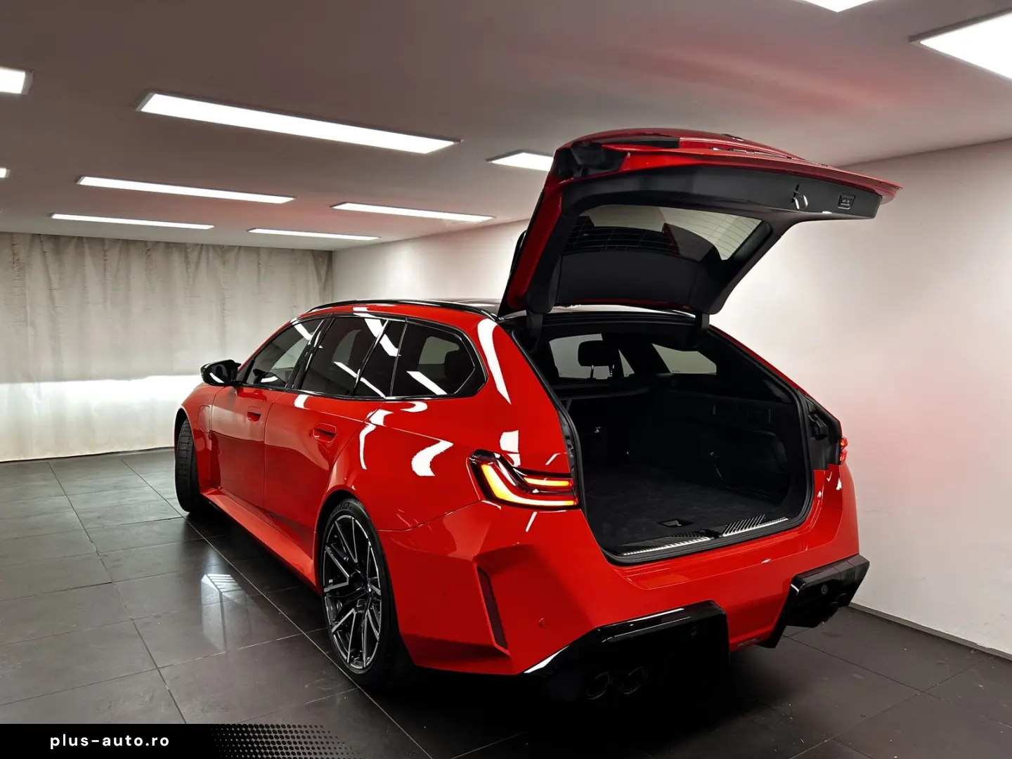 BMW M5 Touring Carbon-Keramik - LIVRARE RAPIDA!