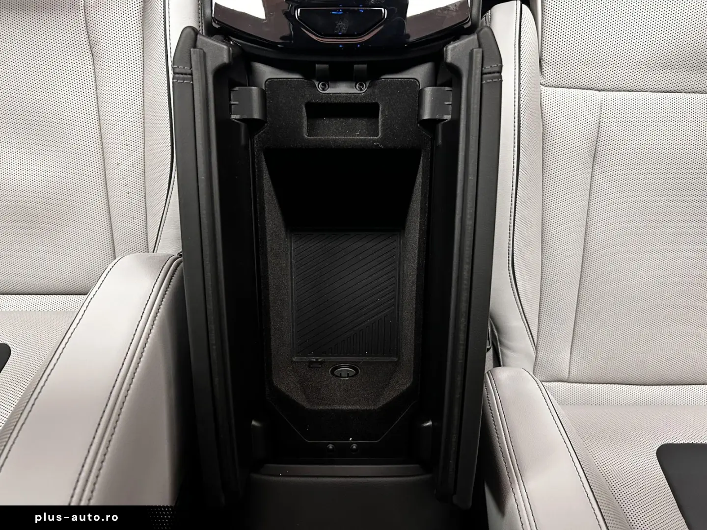 BMW M5 Touring Carbon-Keramik - LIVRARE RAPIDA!