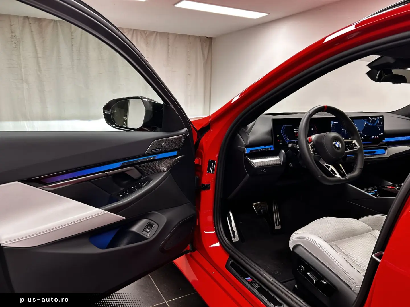 BMW M5 Touring Carbon-Keramik - LIVRARE RAPIDA!