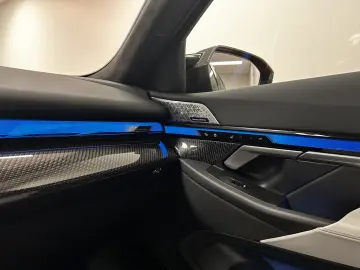 BMW M5 Touring Carbon-Keramik - LIVRARE RAPIDA!