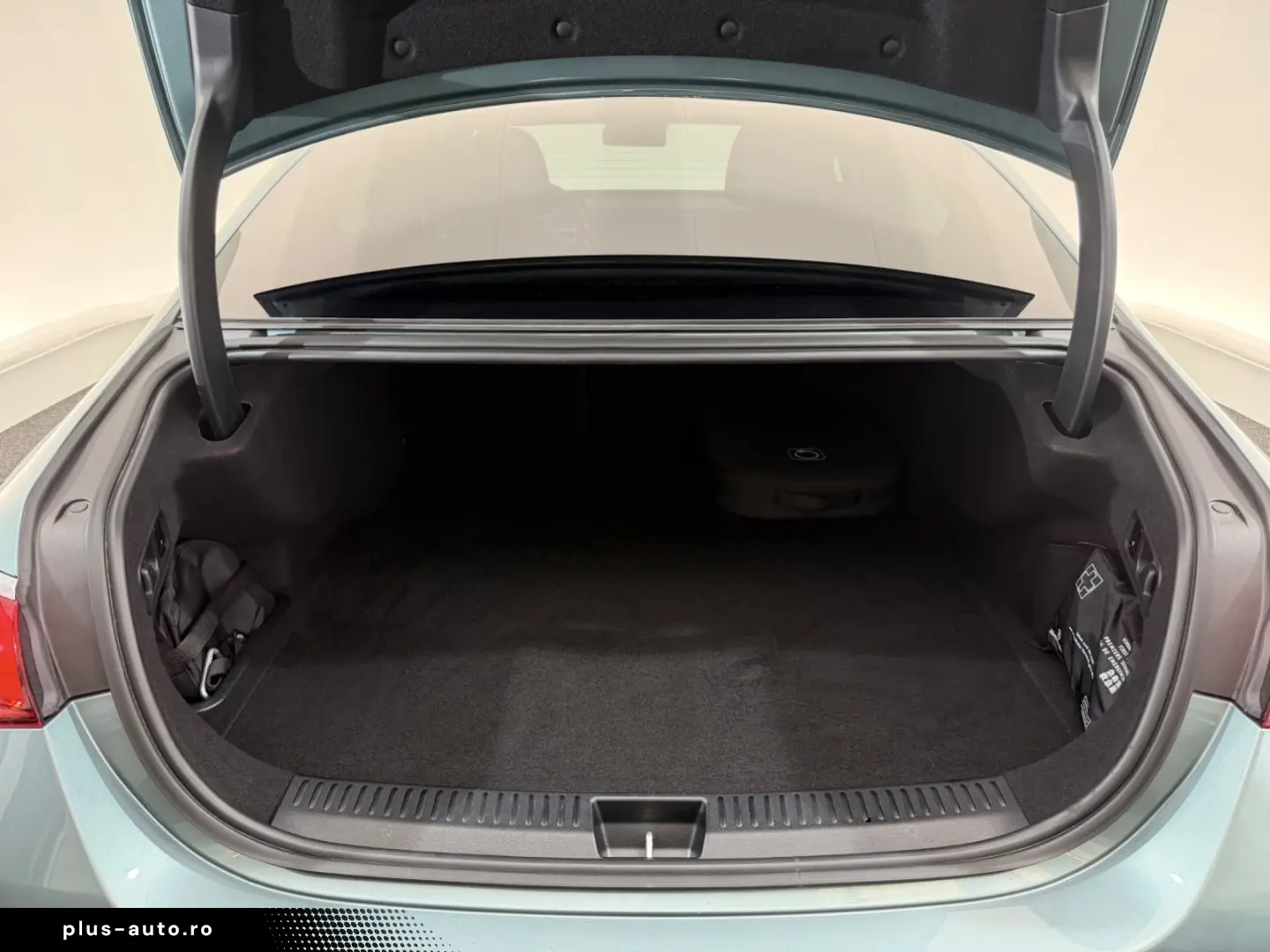 MERCEDES-BENZ E 300e 4Ma. AMG LINE   DIGITAL-360 -LH&hellip;