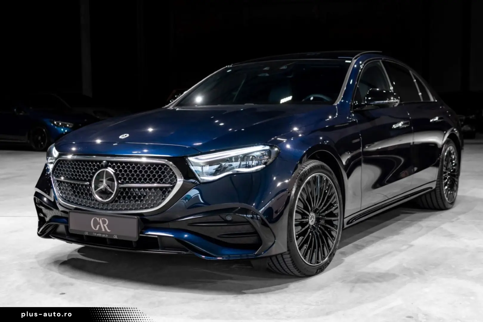 MERCEDES-BENZ E 300 E 4Matic AMG Line NightPack DigiatlLED