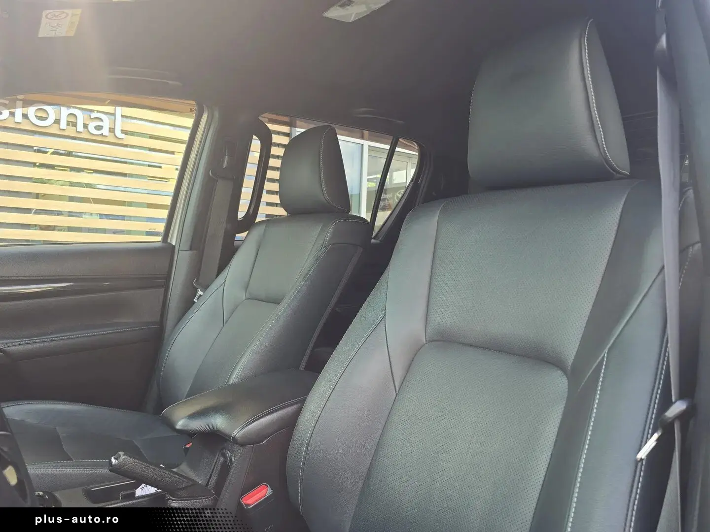 Toyota Hilux 2.4 D-4D Executive 4x4 Double Cab