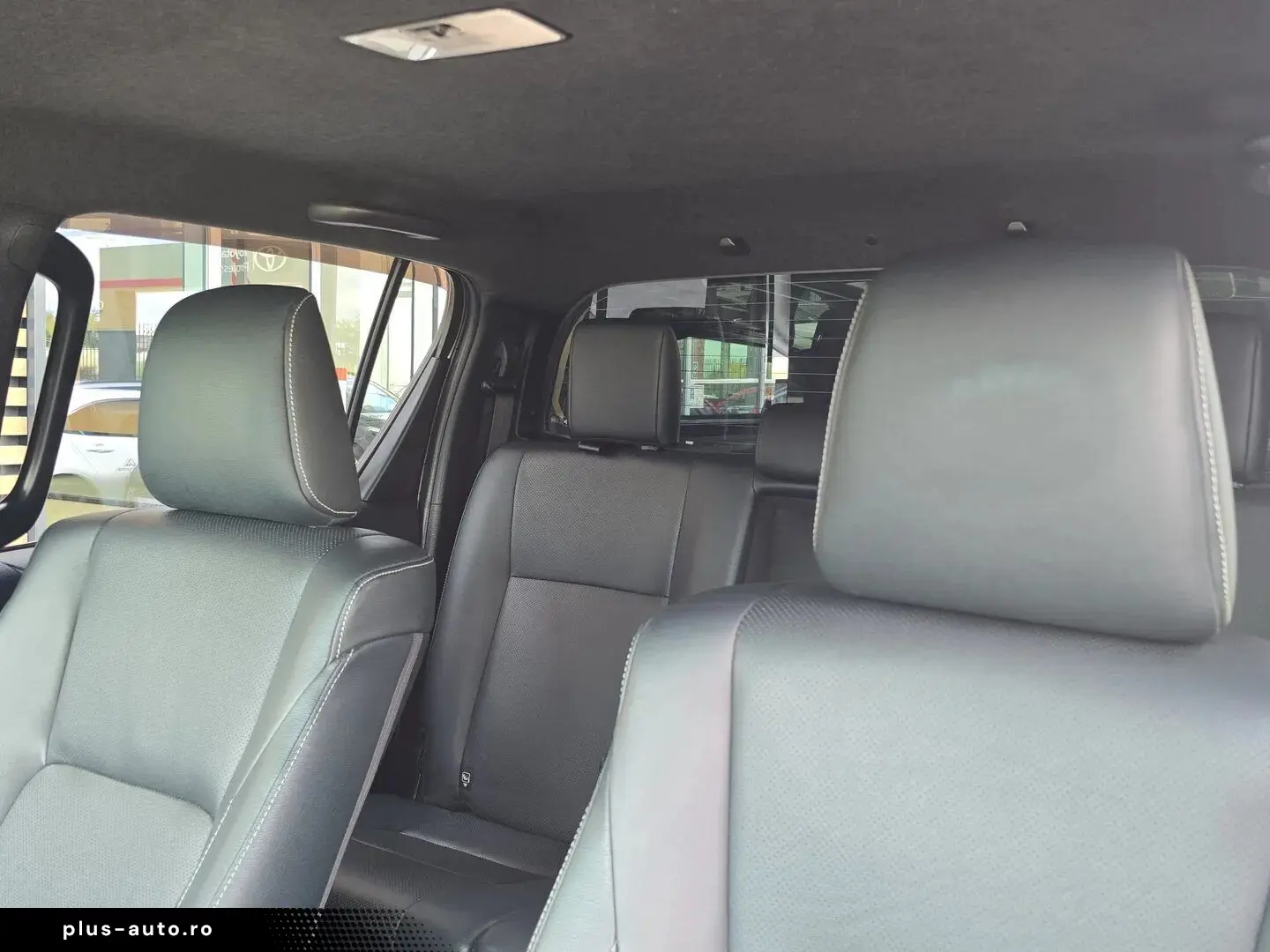 Toyota Hilux 2.4 D-4D Executive 4x4 Double Cab