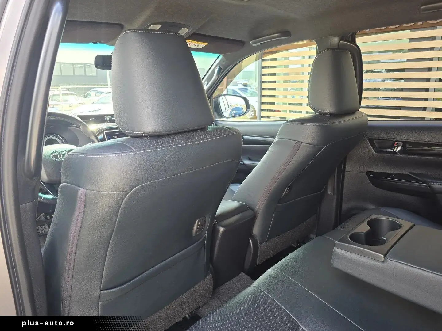 Toyota Hilux 2.4 D-4D Executive 4x4 Double Cab