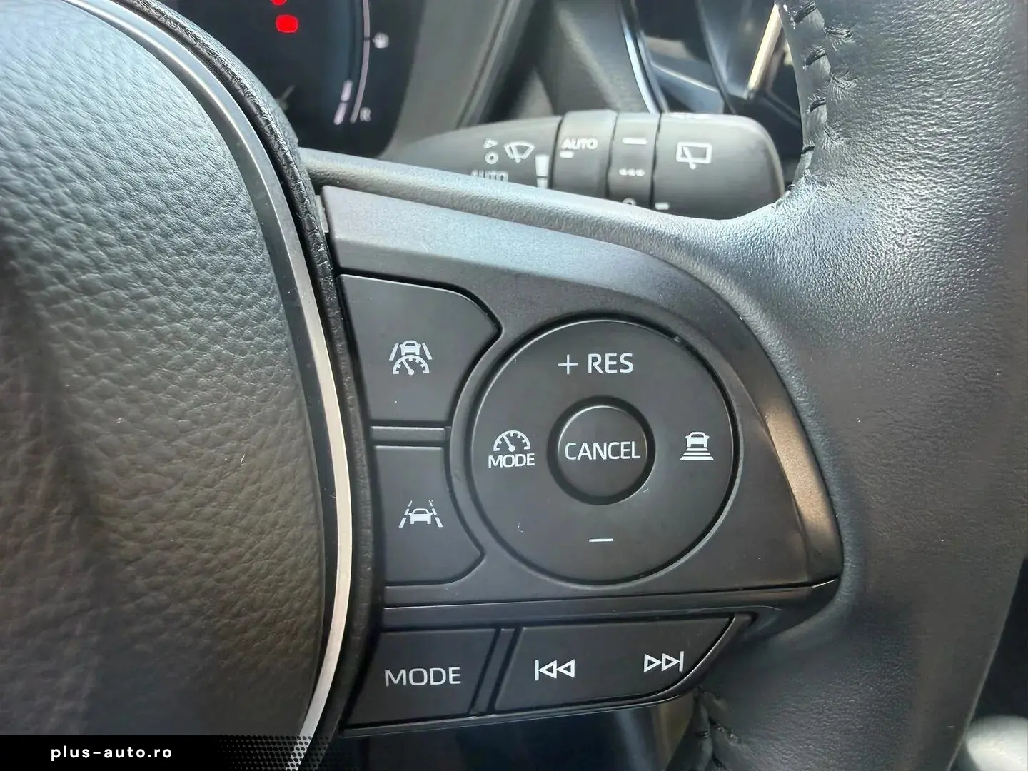 Suzuki Swace 1.8 Hev Passion