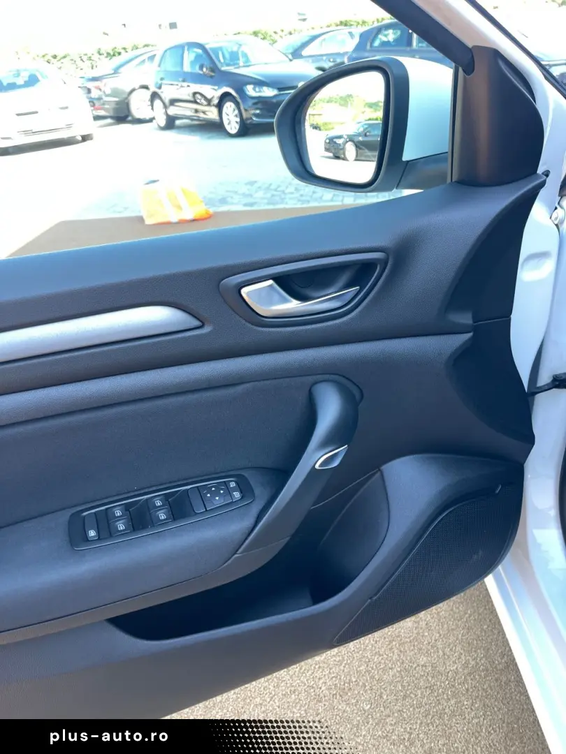 Renault Megane 1.5DCI  116CP  EDC  LED  Navi  Pilot  Scaune
