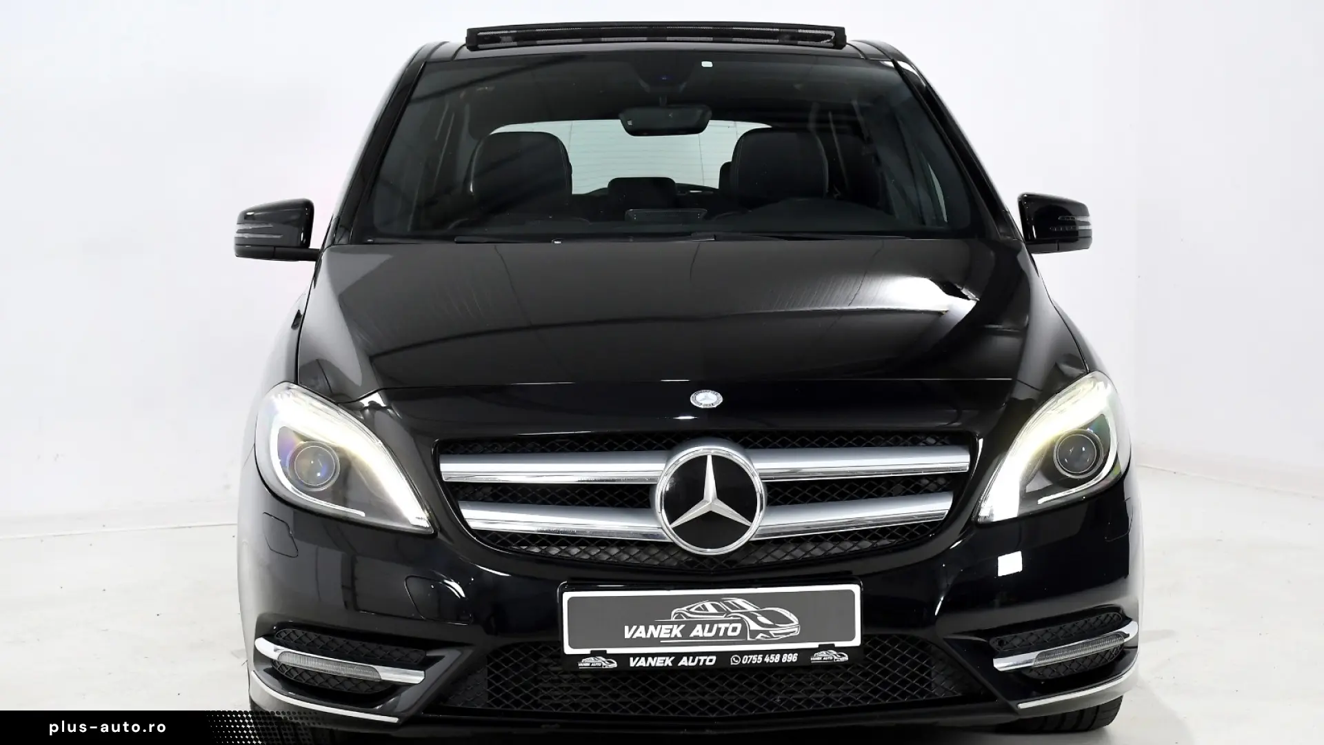 Mercedes-Benz B 180 AMG LINE