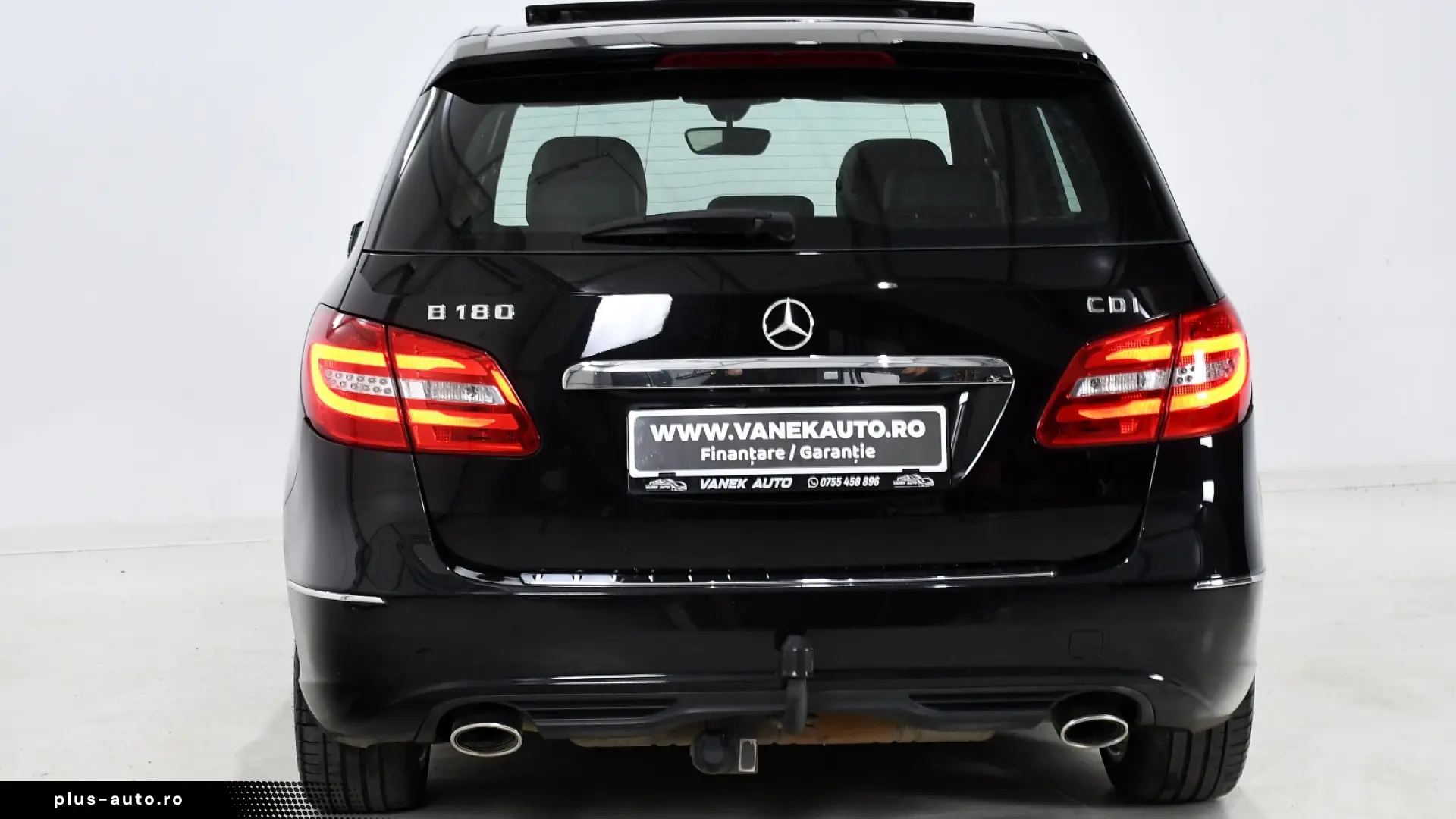 Mercedes-Benz B 180 AMG LINE
