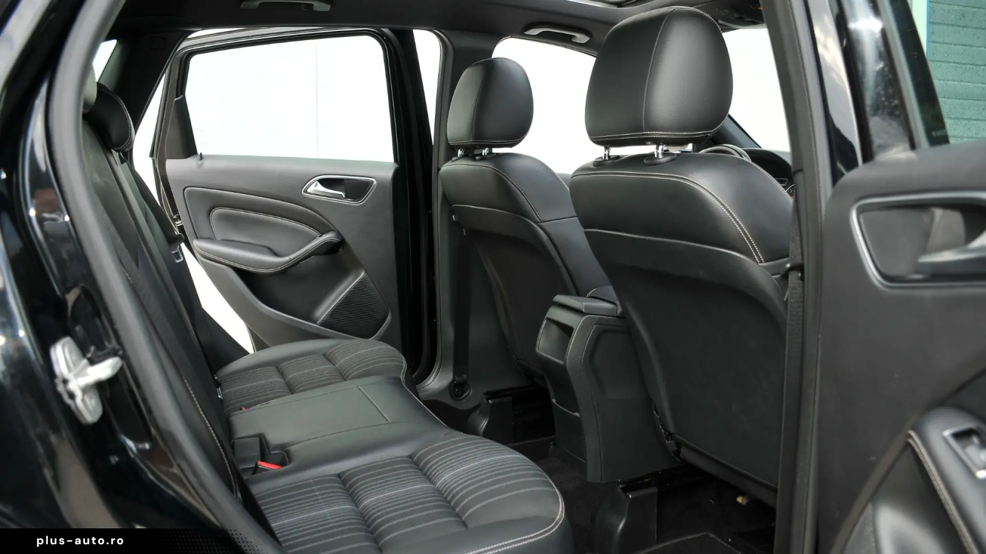 Mercedes-Benz B 180 AMG LINE