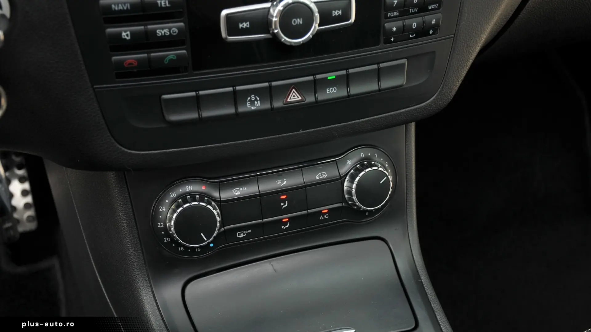 Mercedes-Benz B 180 AMG LINE