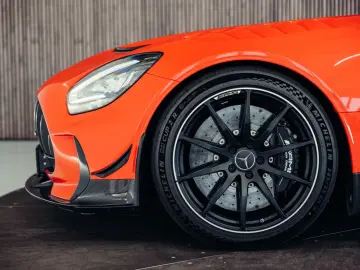 MERCEDES-BENZ AMG GT Coupe Black Series  Magmabeam  MwSt.