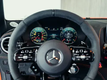 MERCEDES-BENZ AMG GT Coupe Black Series  Magmabeam  MwSt.
