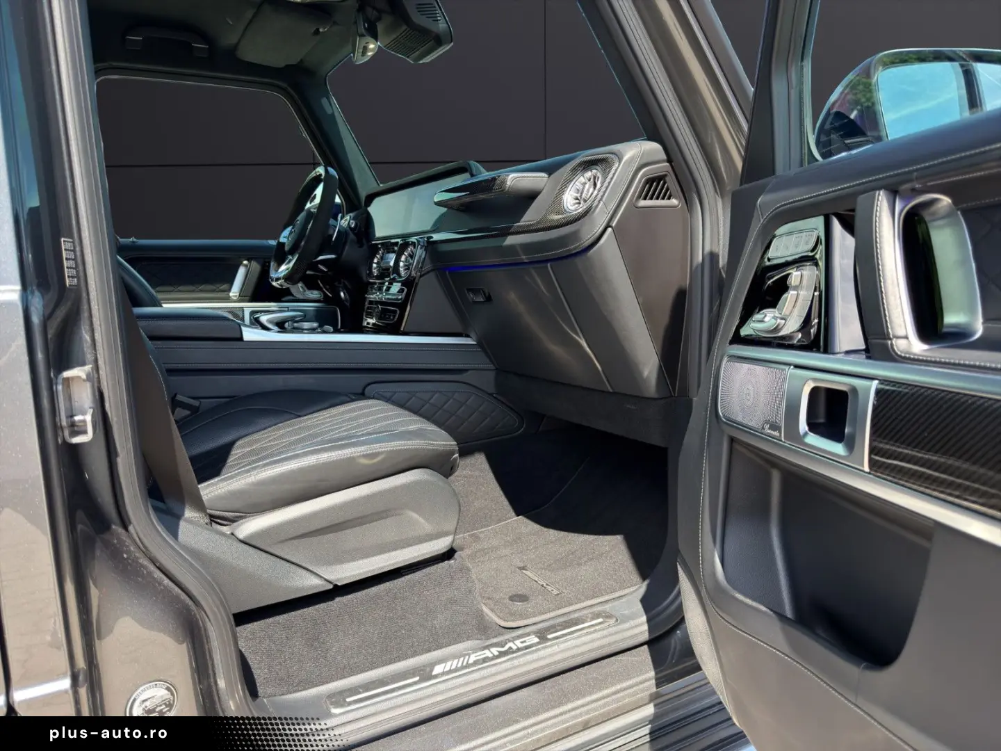MERCEDES-BENZ G 63 AMG SUPERIOR! MANUFAKTUR! DESIGNO! VOLL!