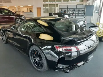 MERCEDES-BENZ AMG GT R Coupe AMG Track Package Burmester