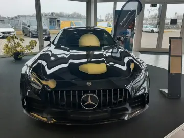 MERCEDES-BENZ AMG GT R Coupe AMG Track Package Burmester