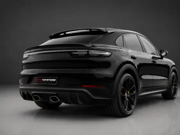 PORSCHE Cayenne Coupé Turbo GT  22