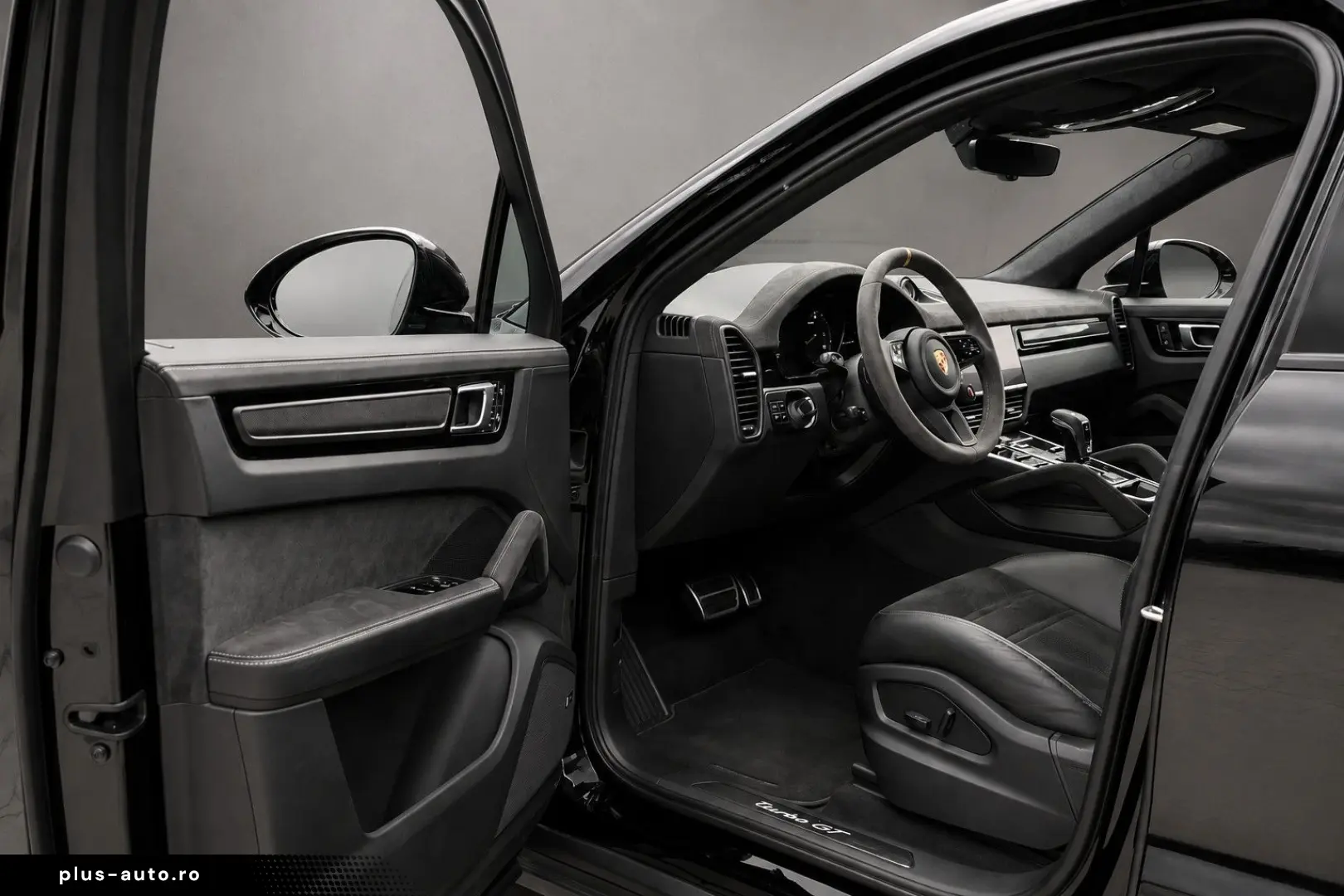 PORSCHE Cayenne Coupé Turbo GT  22