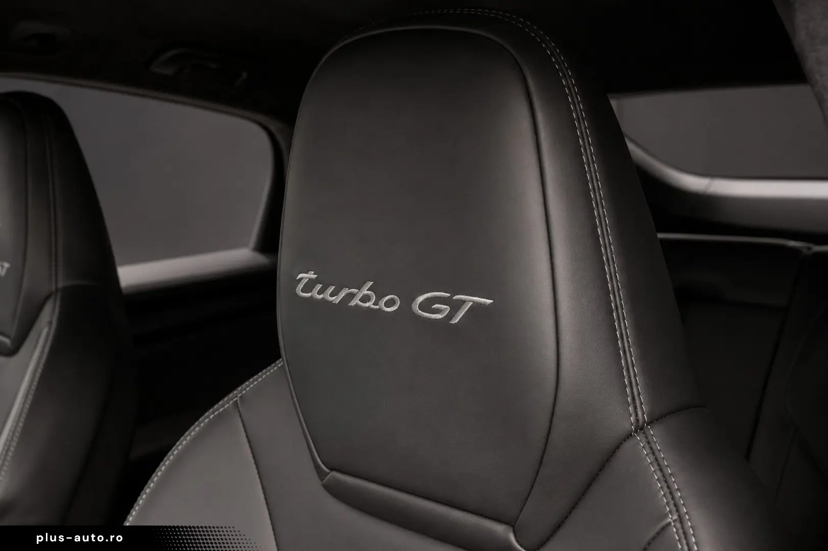 PORSCHE Cayenne Coupé Turbo GT  22