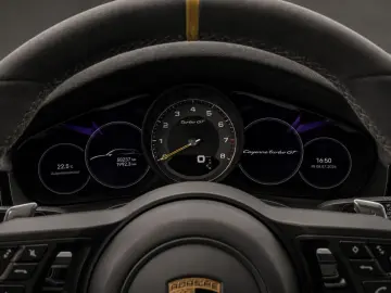 PORSCHE Cayenne Coupé Turbo GT  22