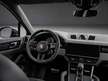 PORSCHE Cayenne Coupé Turbo GT  22