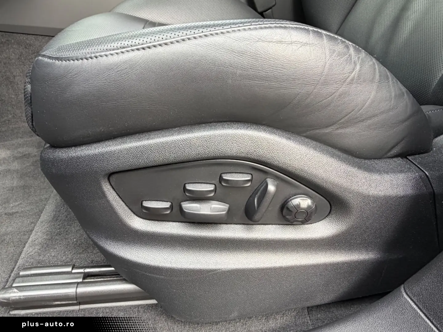 PORSCHE Cayenne Turbo Coupe mit GT-Paket Burmester'PDCC
