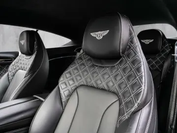 BENTLEY Continental GT W12 Speed Onyx  Akrapovic Exhaust
