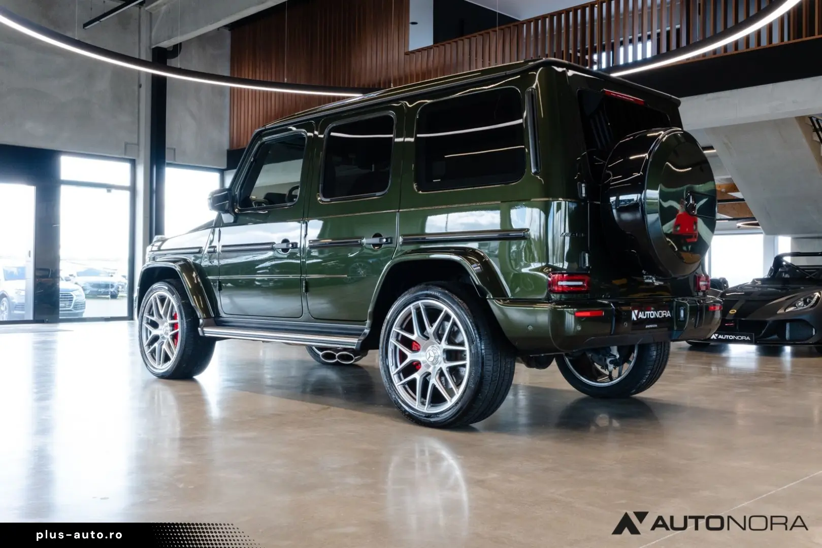 MERCEDES-BENZ G 63 AMG Night Burmester Manufaktur