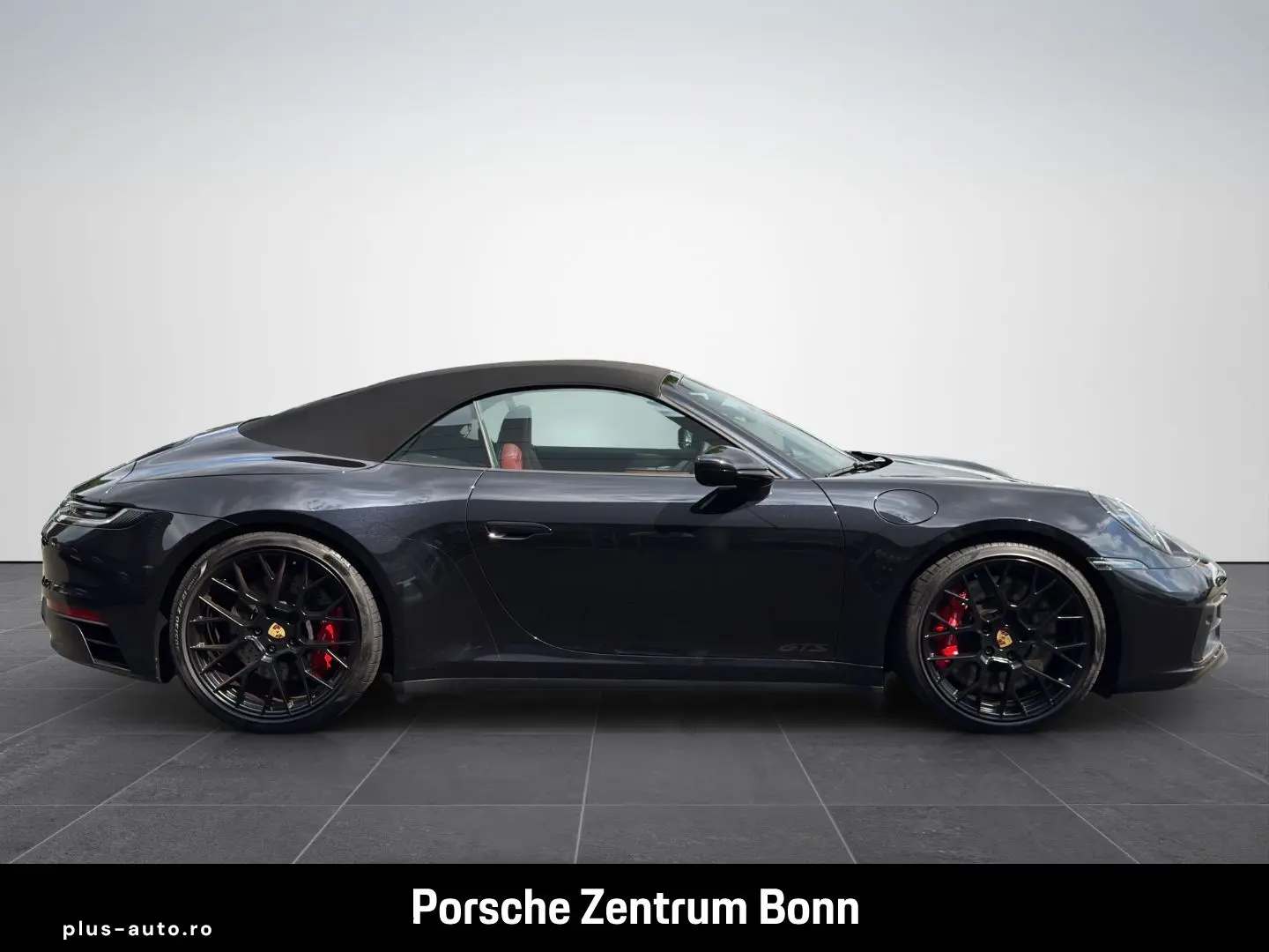 PORSCHE 992 (911) Carrera 4 GTS Cabriolet