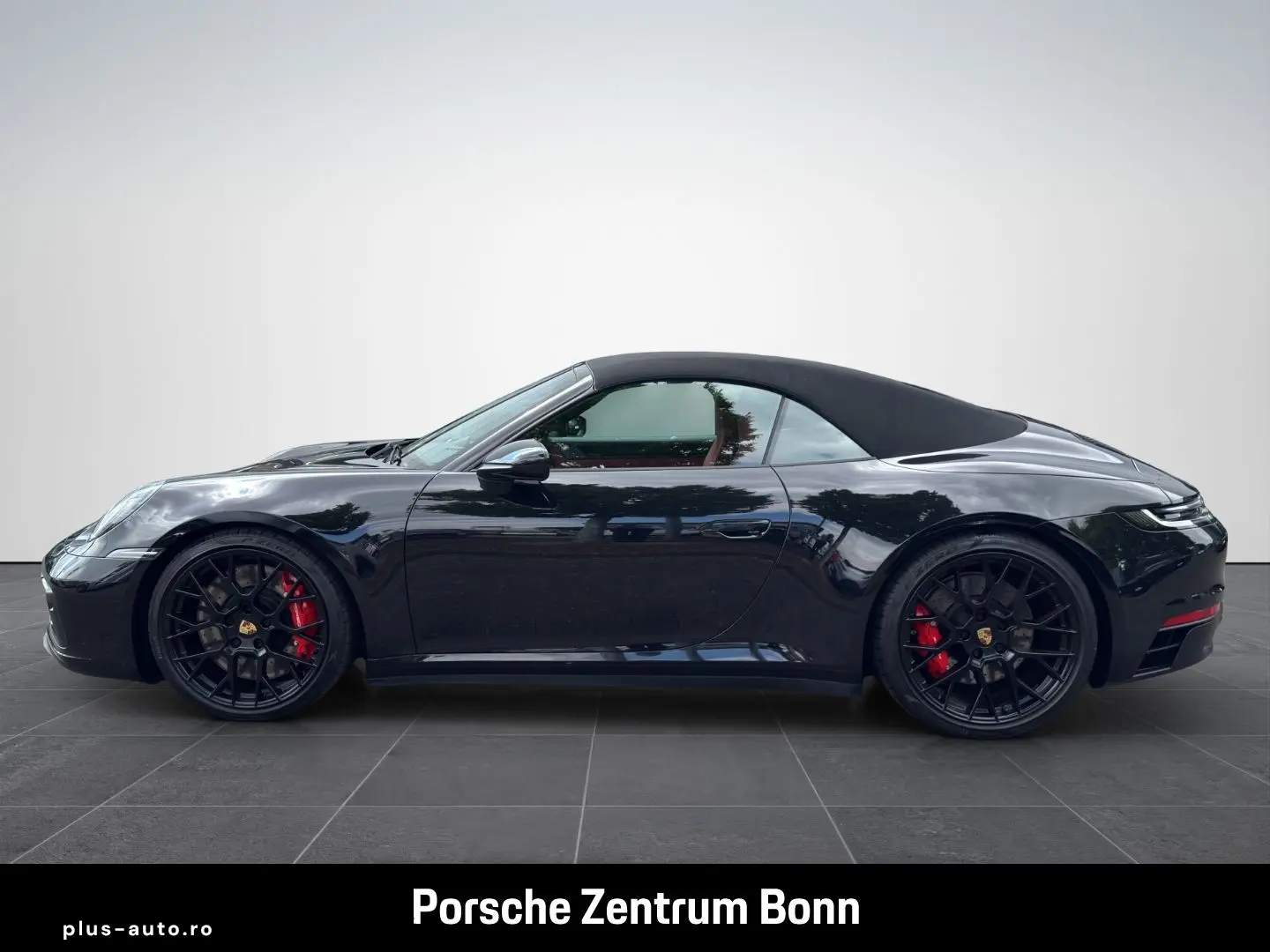 PORSCHE 992 (911) Carrera 4 GTS Cabriolet