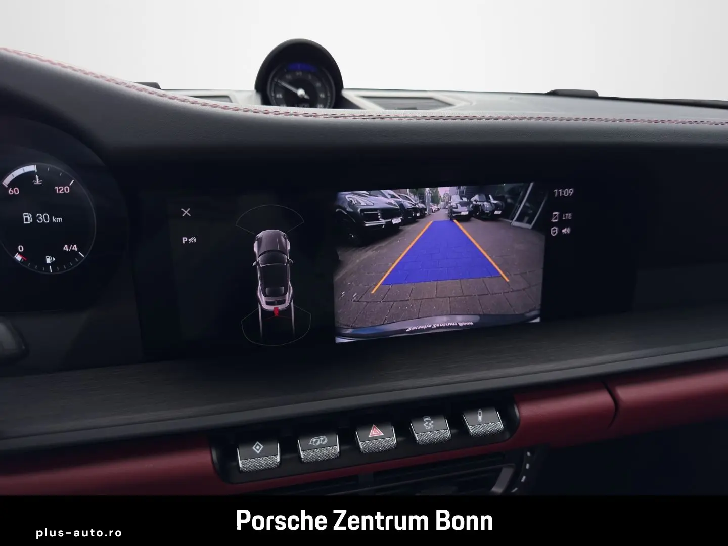 PORSCHE 992 (911) Carrera 4 GTS Cabriolet