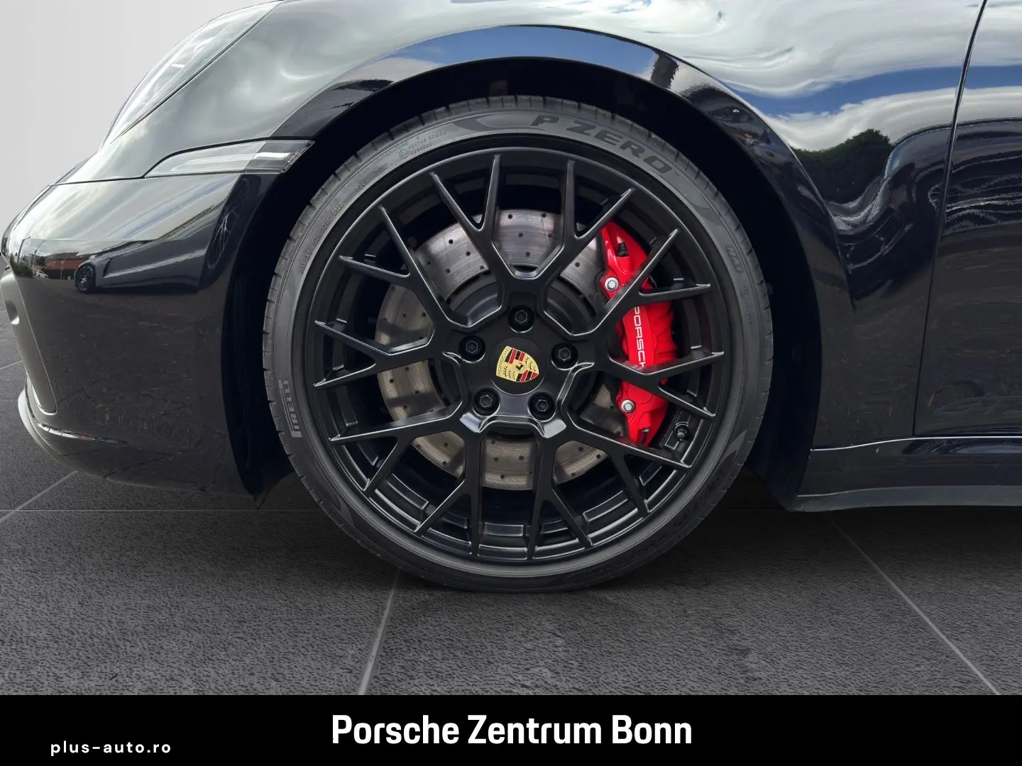 PORSCHE 992 (911) Carrera 4 GTS Cabriolet