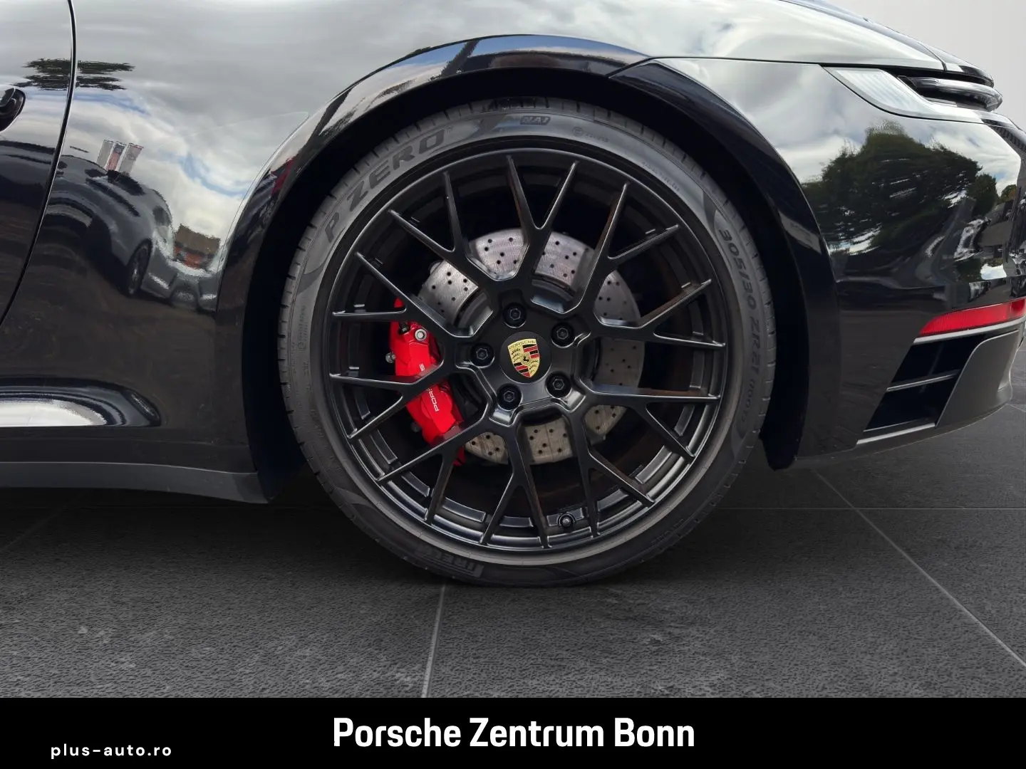 PORSCHE 992 (911) Carrera 4 GTS Cabriolet