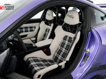 PORSCHE 992 GT3RS Weissach CXX PTS Veilchenlilametallic