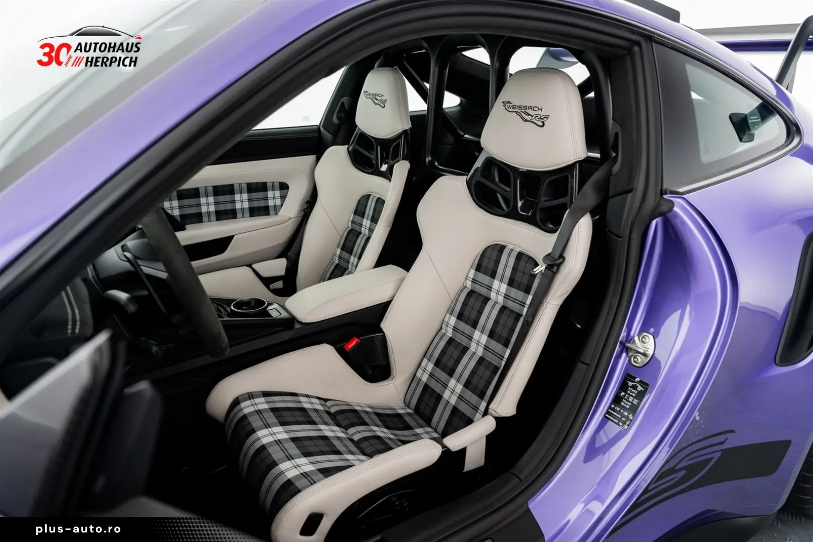 PORSCHE 992 GT3RS Weissach CXX PTS Veilchenlilametallic