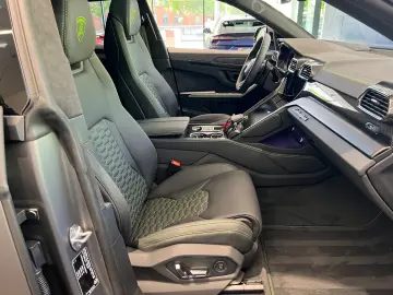 LAMBORGHINI Urus S Pano Massage 23´ Carbon B&O Akrapovic