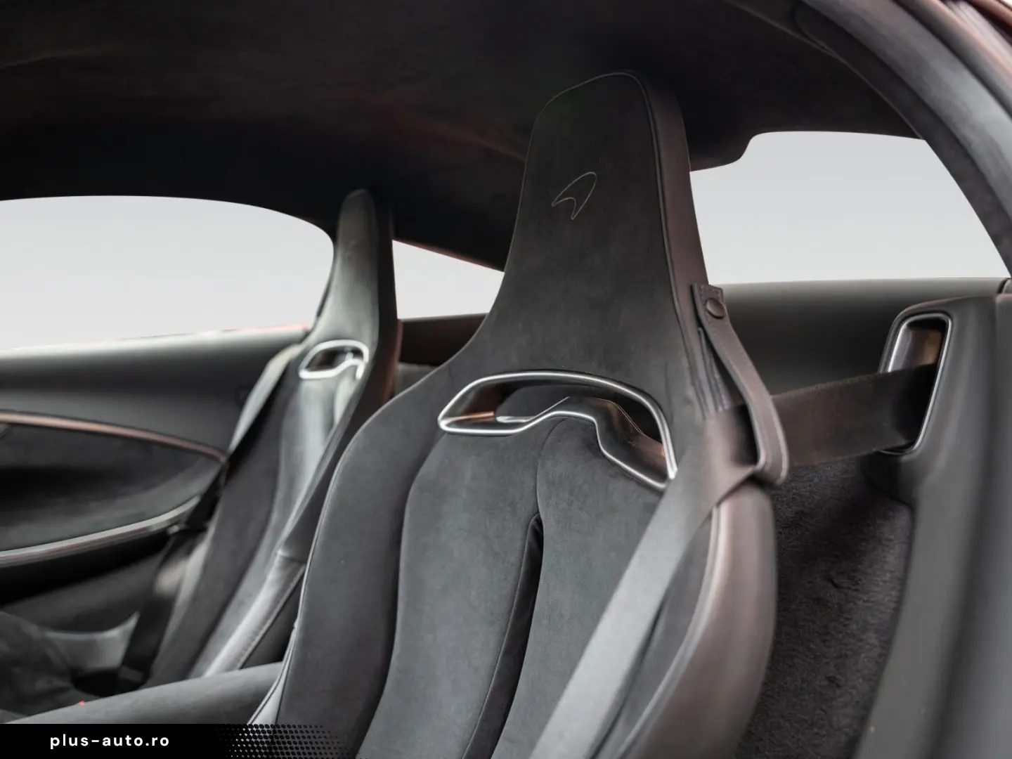 MCLAREN Artura   3 Jahre Garantie & 2 Jahre Service inkl