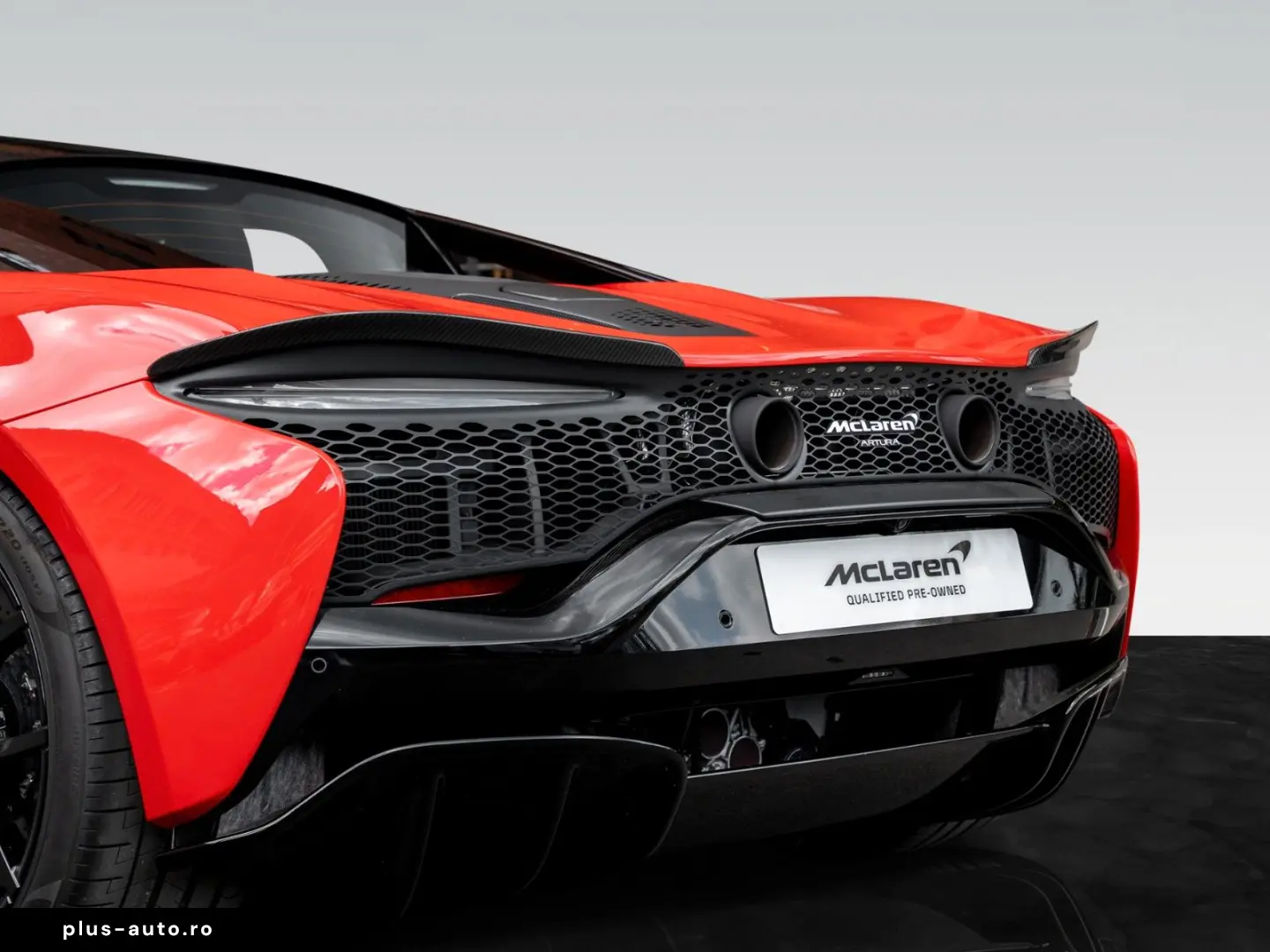 MCLAREN Artura   3 Jahre Garantie & 2 Jahre Service inkl
